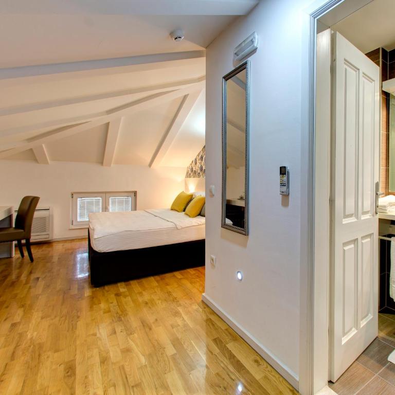 Hotel Villa Milas - Double Room - Attic - 7