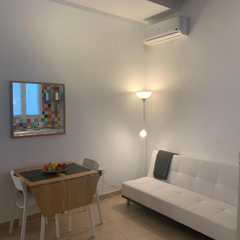 Álvarez 7 Apartamento - One-Bedroom Apartment - 8