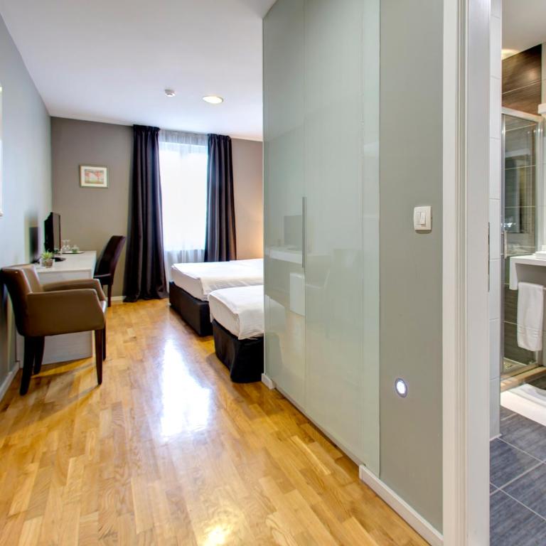 Hotel Villa Milas - Comfort Triple Room - 2