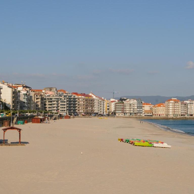 apartamento centro sanxenxo con parking gratis - Apartamento de 2 dormitorios - 23