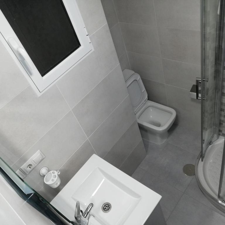 Pensión La Intermodal - Habitación Doble Económica - 13