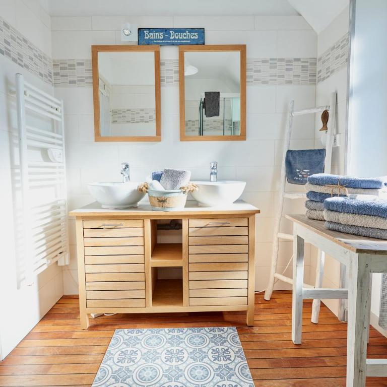 LES POIS SONT ROZ - Two-Bedroom House - 27