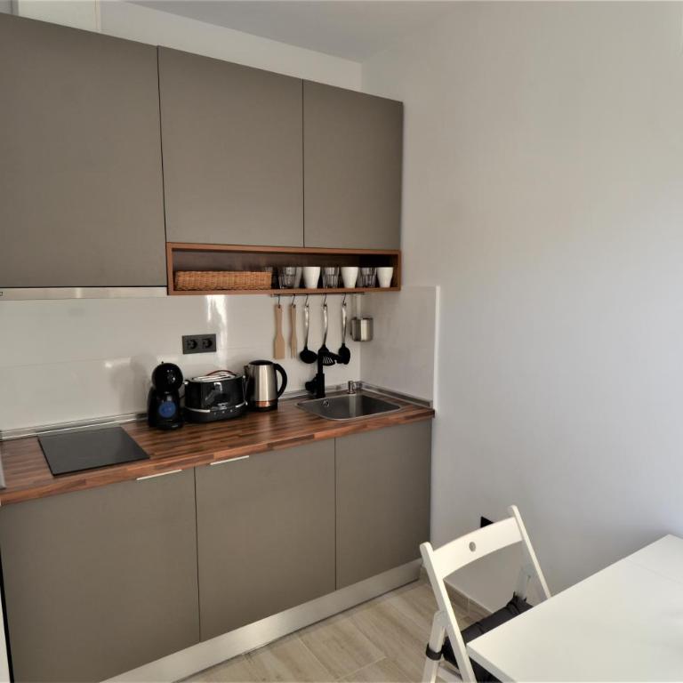 ATICO DE LUJO EN EL CENTRO HISTÓRICO - Two-Bedroom Apartment - 13