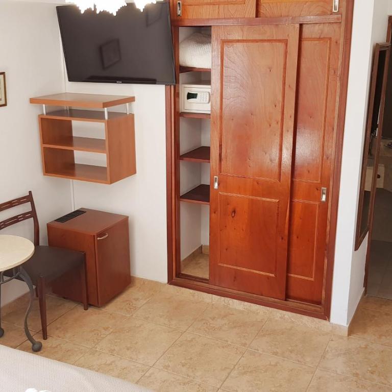 Atlantico Hotel - Double Room with Side Sea View - 3