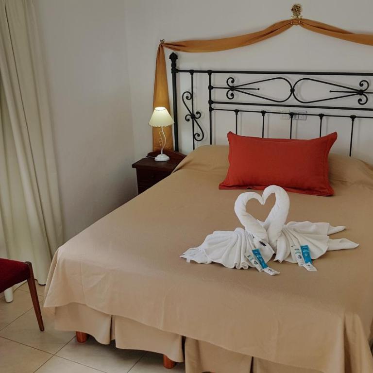 Atlantico Hotel - Double Room with Side Sea View - 4