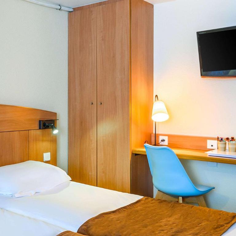 Comfort Hotel Amiens Nord - Chambre Lits Jumeaux - Non-Fumeurs - 4