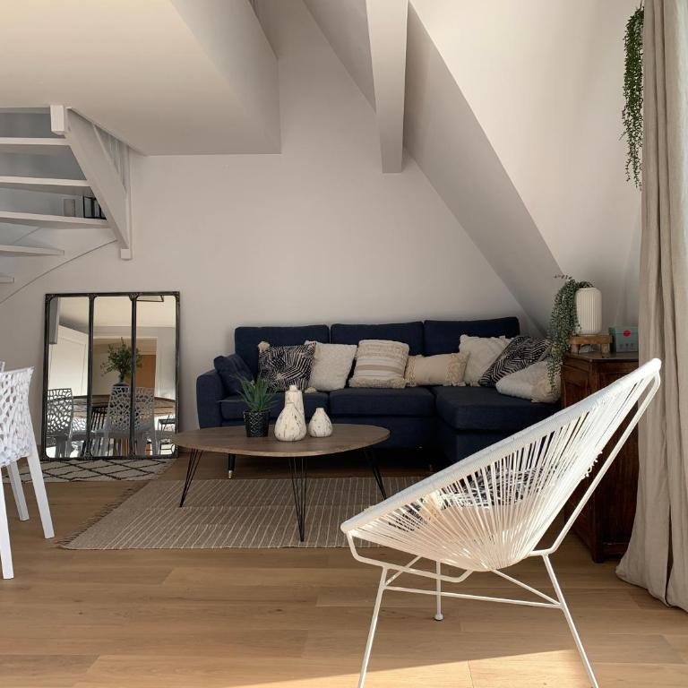 LA BAULE - COUP DE CŒUR – T3 - Tout à Pied - Two-Bedroom Apartment - 10