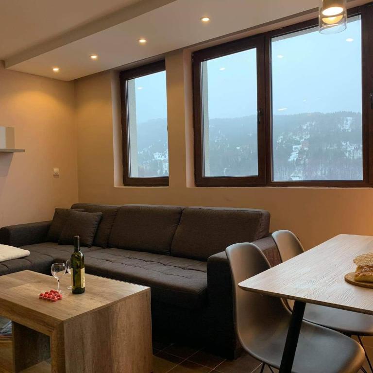 Apartment A13 Kopaonik - Apartment with Mountain View - 1
