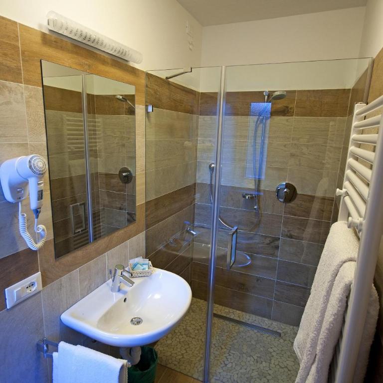 Hotel La Molinella - Camera Matrimoniale/Doppia con Letti Singoli - 6