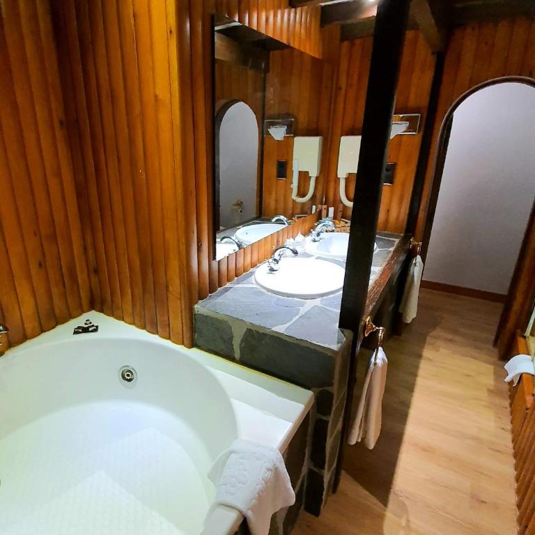 Hotel Kenia Nevada - Junior Suite con Vasca Idromassaggio - 5