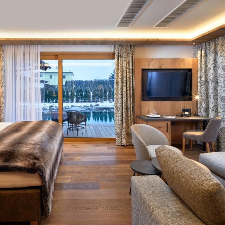 Hotel Wöscherhof - 4 Sterne Superior - Suite „DELUXE_ON POINT“ mit einem Schlafzimmer - 3