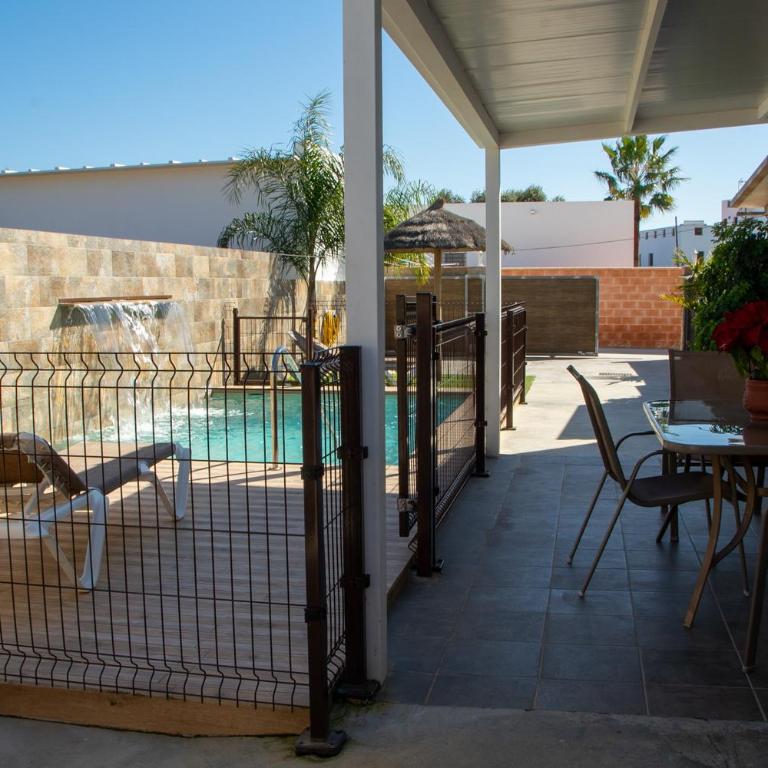 Villa Nueva Cascada - Casa Rustica "Tu Casa En Conil" - Casa Unifamiliar de 3 dormitorios - 8