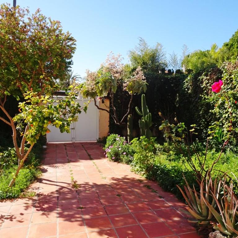 VILLA DEL DUQUE, GANDIA - ( Alquielr solo Familias ) - Five-Bedroom House - 11