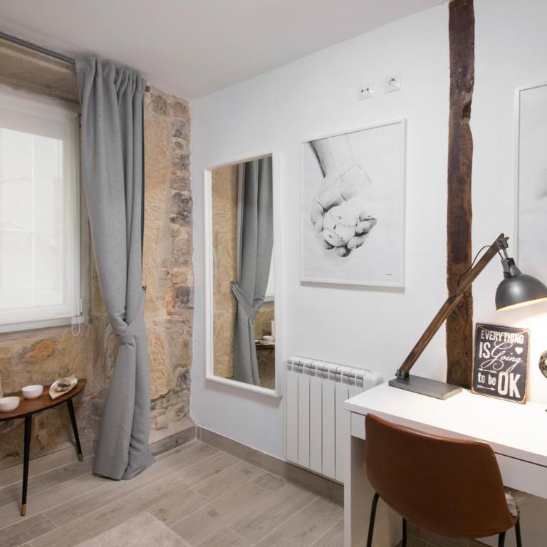 Bell Tower Old Town with AC - Apartamento de 2 dormitorios - 11
