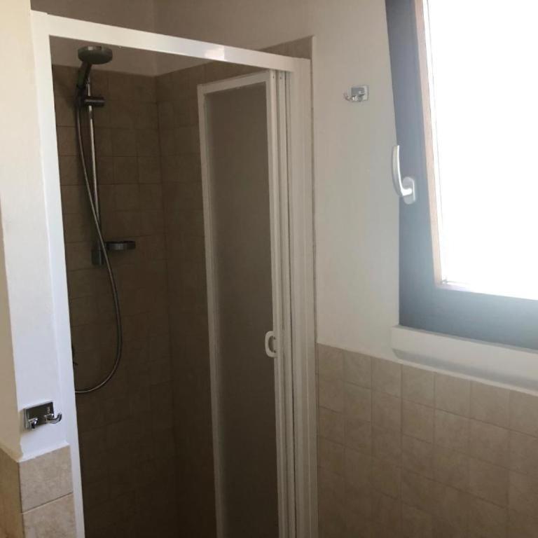 Trilocale con cortile - Appartamento con 2 Camere da Letto - 11