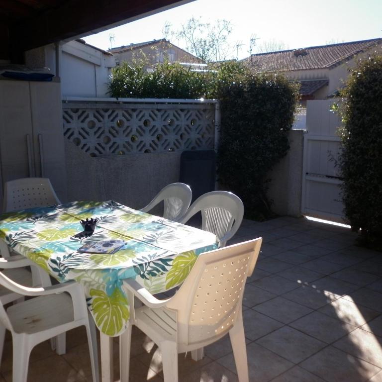 LES AMANDINES - Maison 3 Chambres - 5