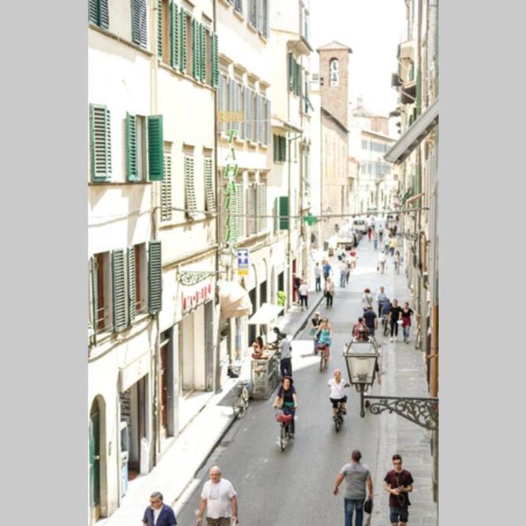 Graceful apartment in the heart of Florence - Appartamento con 2 Camere da Letto - 18