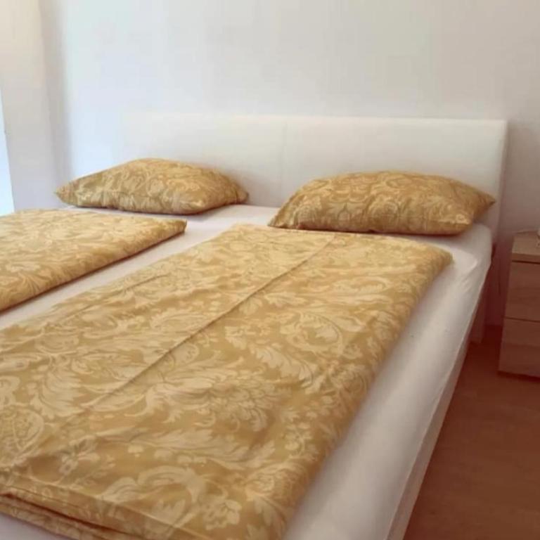 Private Riverside Villa Silvia - Villa - 67