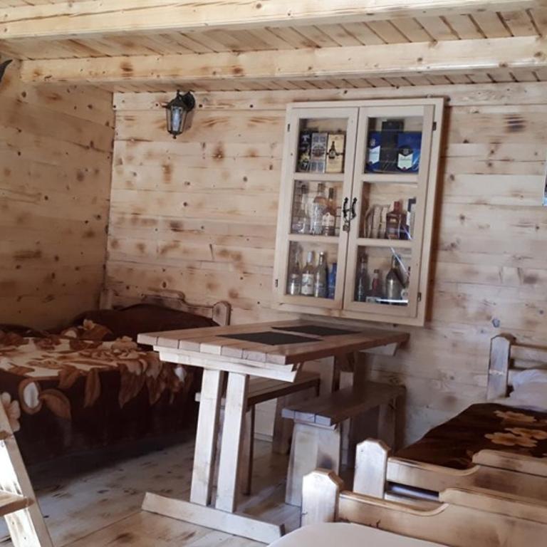 Komovi Eko Katun Martinovica 1750 - Porodični Bungalov - 2