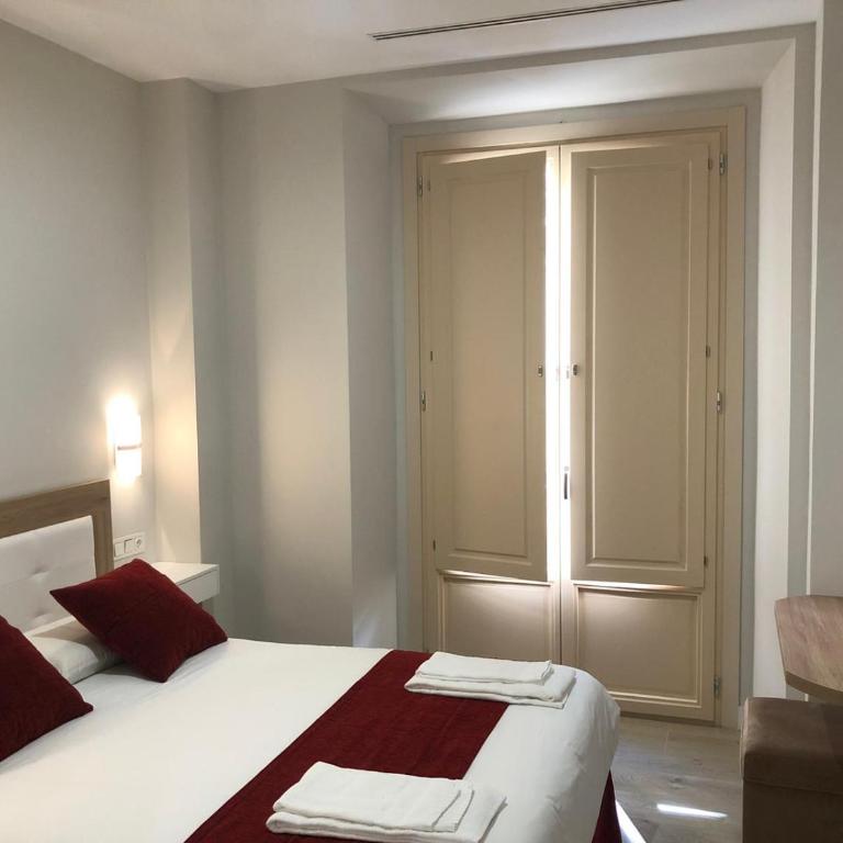 Apartamentos Pinar Málaga Centro - Carretería - Habitación Doble - 9