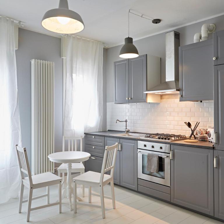 Riviera Marco Polo - One-Bedroom Apartment - 2