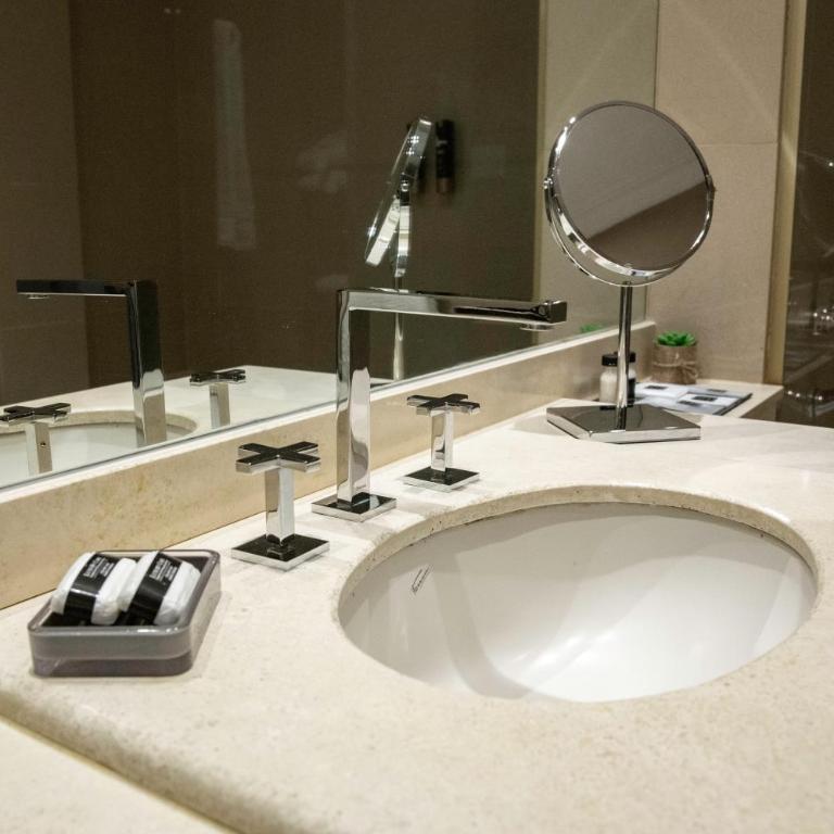 Carsson Hotel Downtown Buenos Aires - Suite Superior - 6