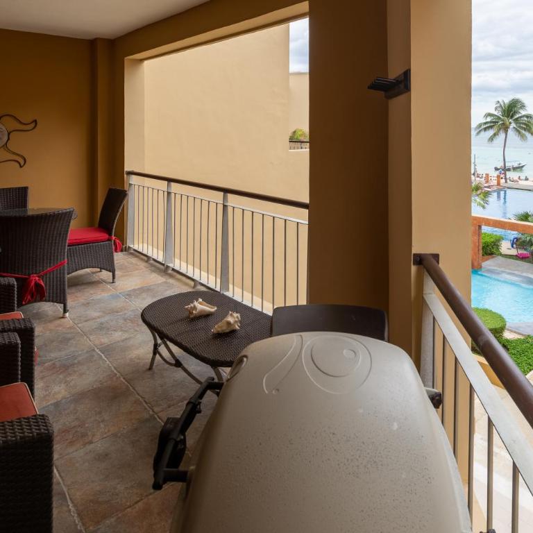 El Faro 301 Coral - Two-Bedroom Apartment - 20
