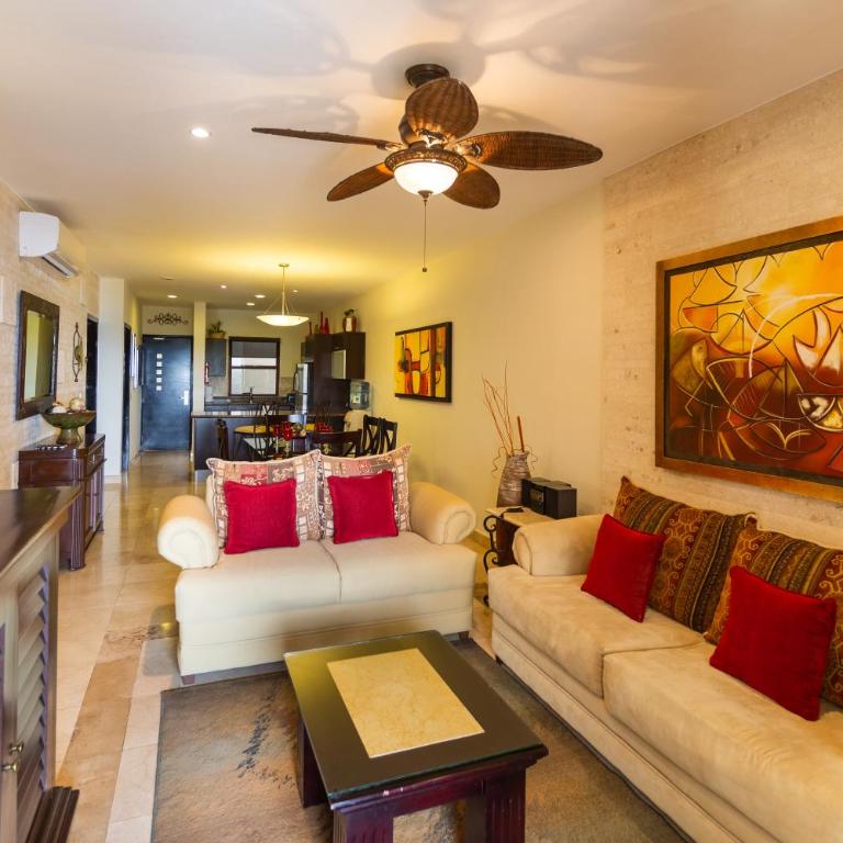 El Faro 301 Coral - Two-Bedroom Apartment - 19