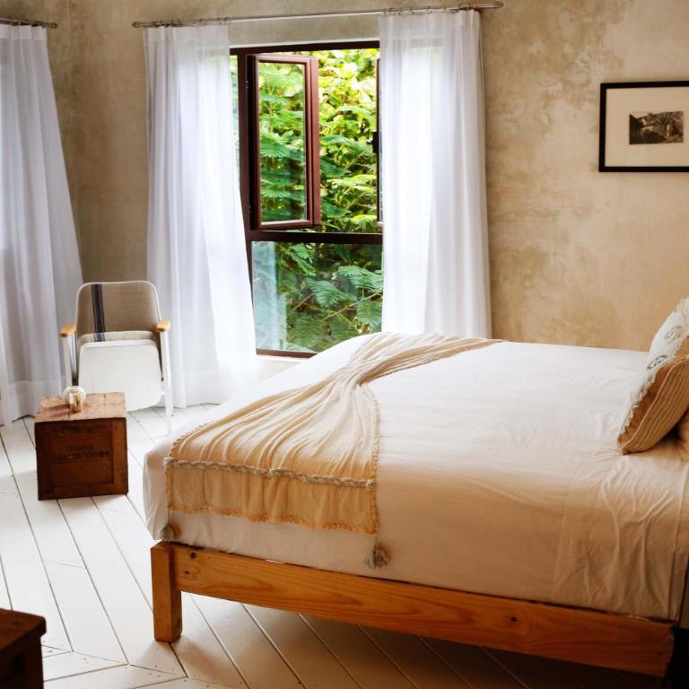 Hotel La Semilla a Member of Design Hotels - Habitación con cama extragrande. - 2