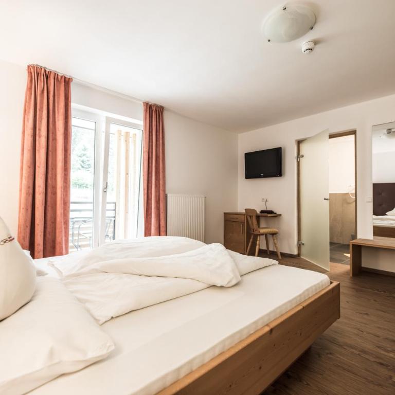 Hotel Burgaunerhof - Habitación Doble Superior - 2