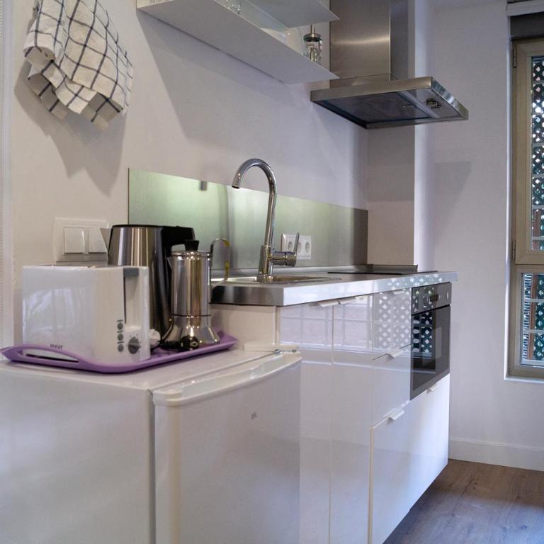 Moncloa room apartments - Studio - 6