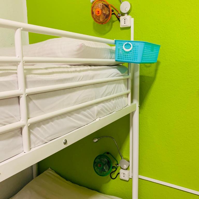 Oh! My Hostel - Bed in 6-Bed Mixed Dormitory Room with Private Bathroom - 3