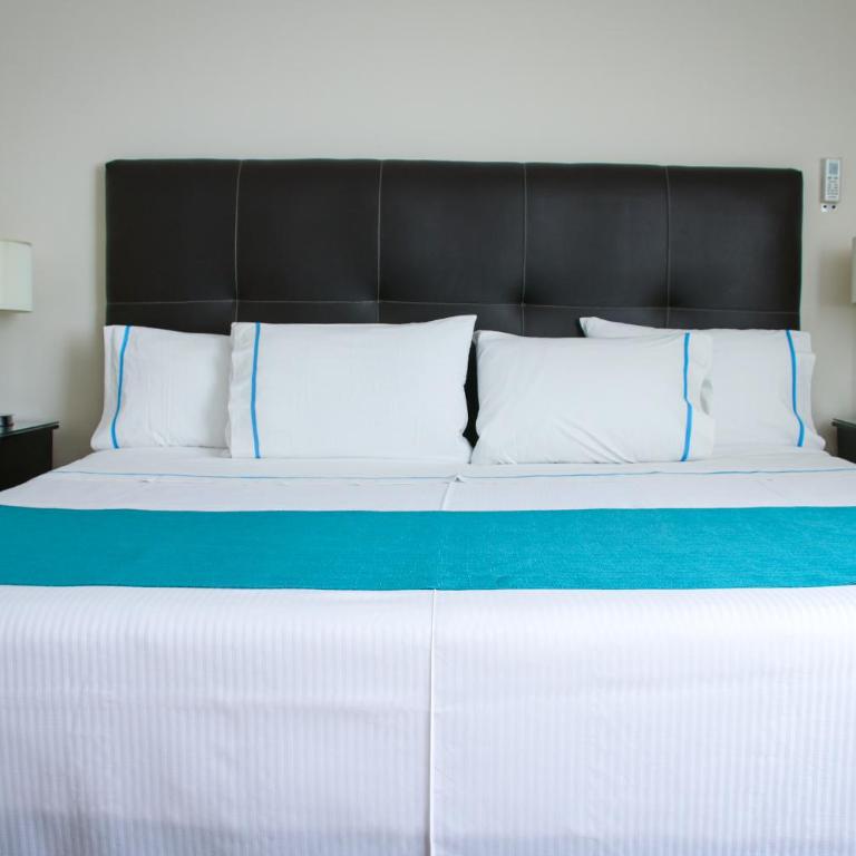 Country Hotel & Suites - Habitación Estándar - Cama extragrande - 6