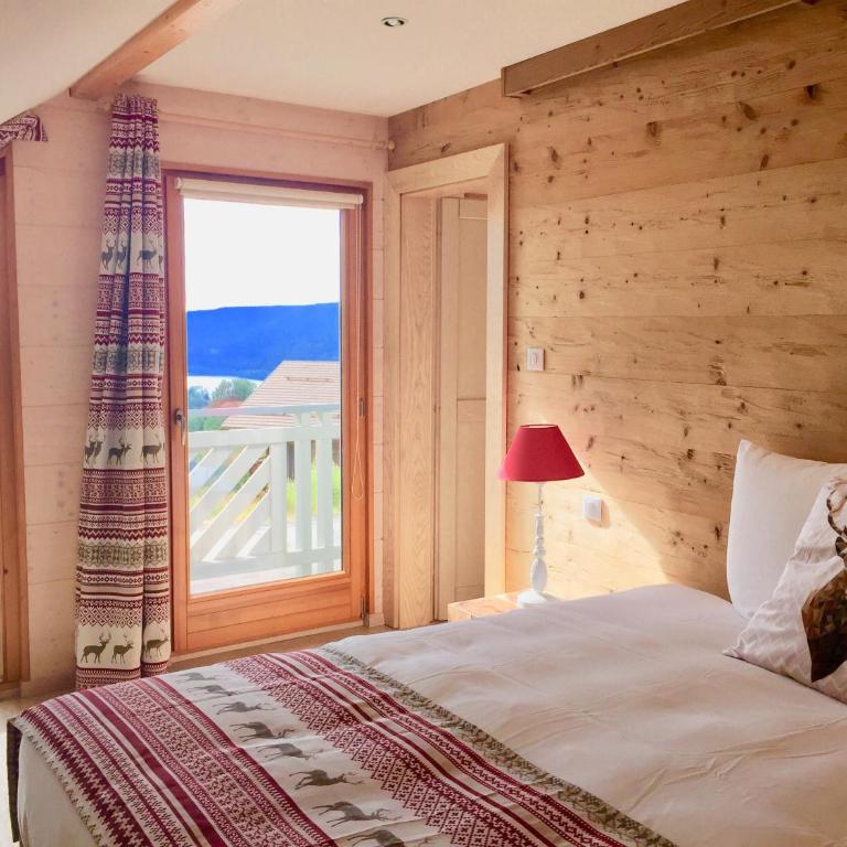 Chalet Le Flocon Bleu - Mauselaine avec vue sur le Lac de Gérardmer - Chalet 3 Chambres - 1