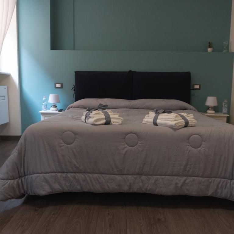 Madame Pucci - Camera Matrimoniale Deluxe con 1 Letto Supplementare - 19