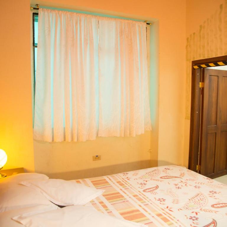 Posada Tambuca - Habitación Doble con baño privado - 4