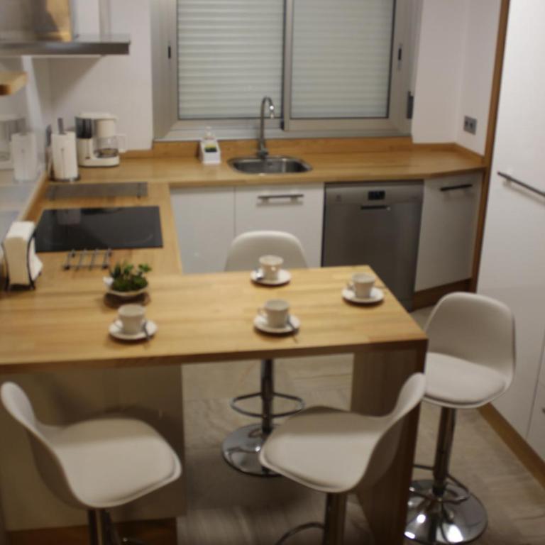 Rosalía de Castro, 41 - Centro - VUT-CO-01904 - Apartamento - 16