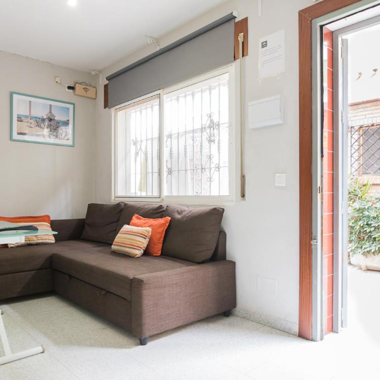 MalagaOnBeach 1 - Two bedrooms - up to 3 people - 20 meters beach - Apartment - Ground Floor - 10