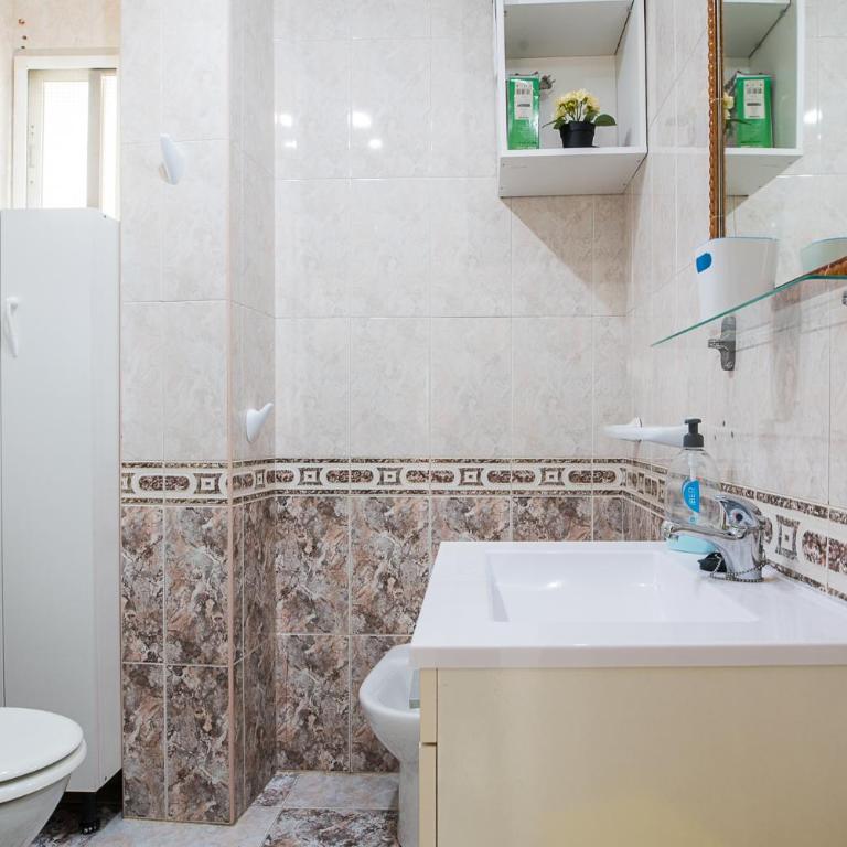 MalagaOnBeach 2 - Two bedrooms - up to 3 people - 80 meters beach - Apartamento de 2 dormitorios - 15