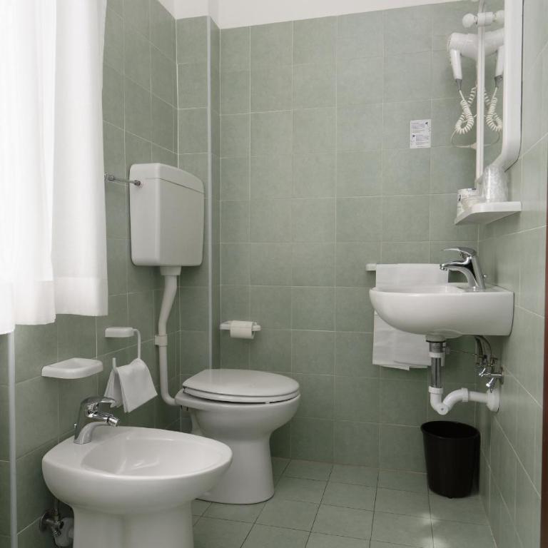 Hotel Ravenna - Camera Doppia con Letti Singoli - 3