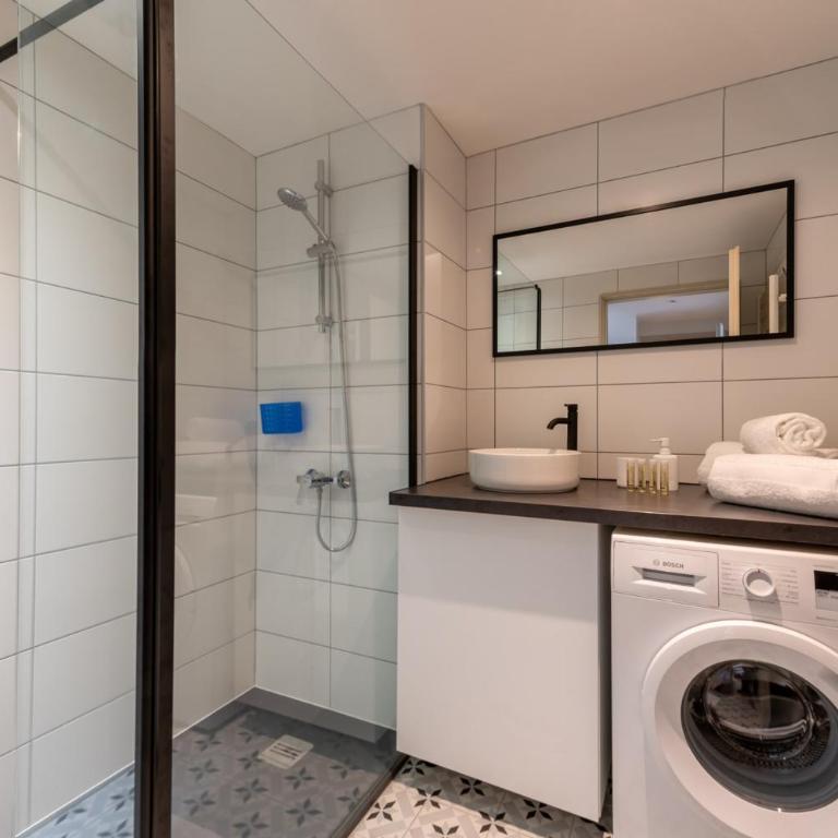 LEsperluette - 44 sqm apartment with garage & balcony in the city center - Apartment - 7
