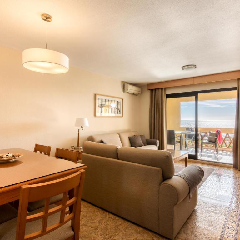 Macdonald Doña Lola Resort - Apartamento Superior Extra con 2 dormitorios, terraza y vistas al mar - 1