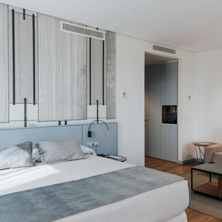 Hotel Neptuno Playa & Spa - Junior Suite with Sea View - 8