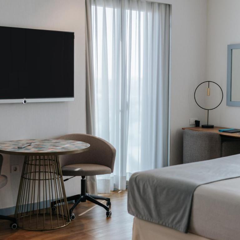 Hotel Neptuno Playa & Spa - Junior Suite with Sea View - 13