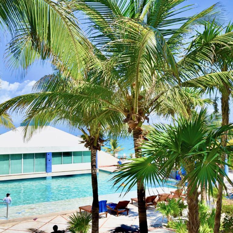 Solymar Condo Beach Resort by Casago - King Suite with Pool View - 2