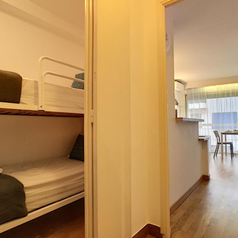 Nestor&Jeeves - LIDO BEACH - Central - Very close sea - Pedestrian zone - Studio Familial - 12
