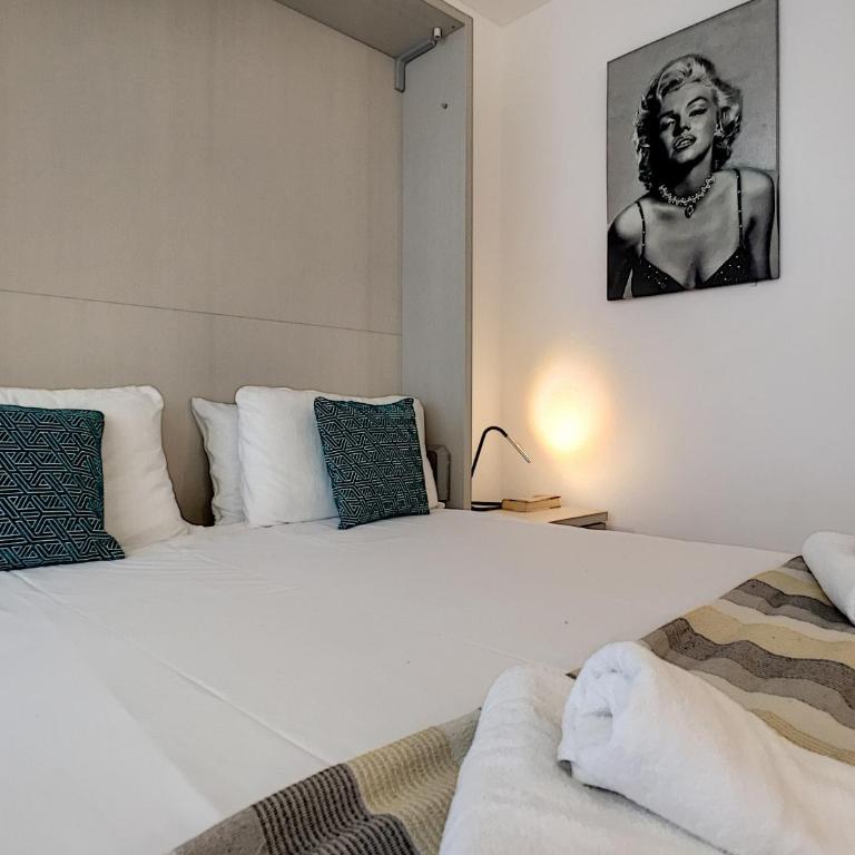 Nestor&Jeeves - LIDO BEACH - Central - Very close sea - Pedestrian zone - Studio Familial - 11