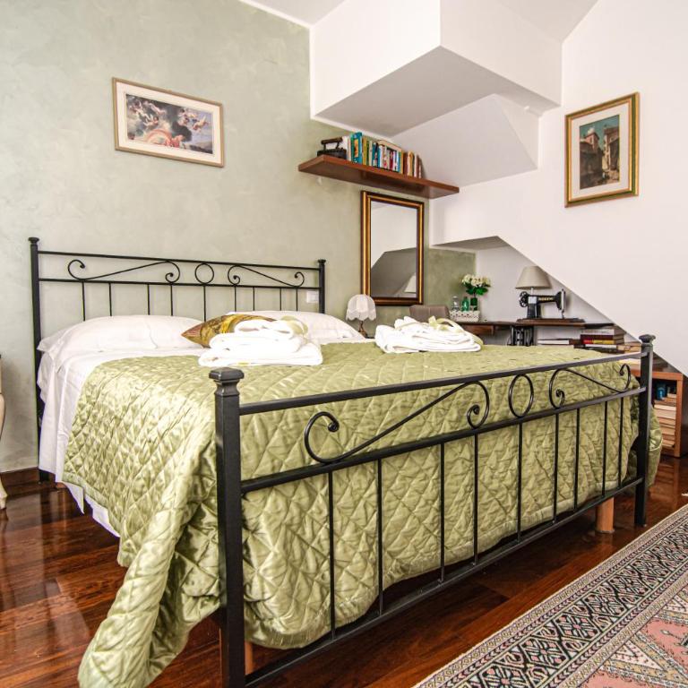 B&B Villa Lilla spiaggia inclusa e bici gratuite a San Benedetto del Tronto Camere con terrazzo e Colazione inclusa - Camera Familiare con Bagno - 5