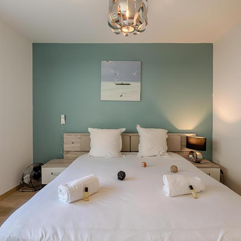 Appart L'avant Scene Tresums - Appartement - Vue sur Lac - 8