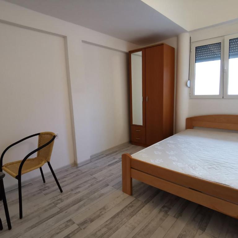 Zemunella Guest House - Standard Double Room with Shared Bathroom - 6